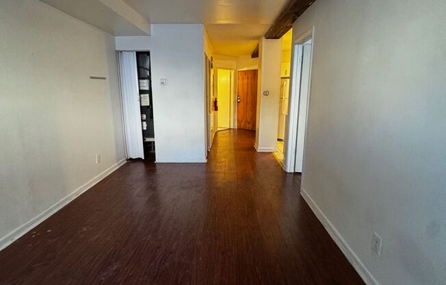 1 bed, 1 bath, 645 sqft, $1,095, Unit 103