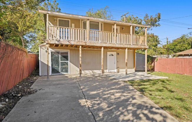 927 &amp; 929 S Rosemont Ave