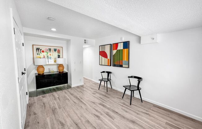 2 beds, 2 baths, 700 sqft, $1,395, Unit BLDG 1032 - APT 207