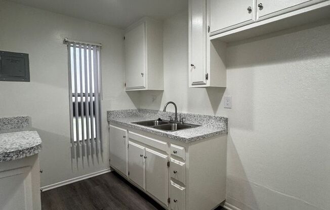 1 bed, 1 bath, 665 sqft, $2,125, Unit 107