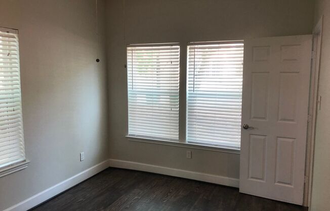 1 bed, 1 bath, $1,095, Unit Unit 101
