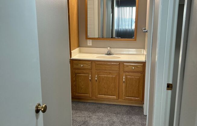 1 bed, 1 bath, 615 sqft, $839, Unit 118