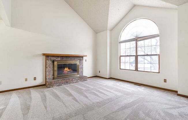 Updated 4 bedroom Convenient Location