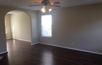 3 beds, 2.5 baths, $1,950