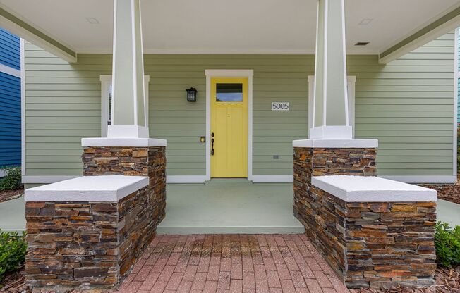 Gorgeous remodeled 3-bedroom, 2.5 bath home in Hillcrest