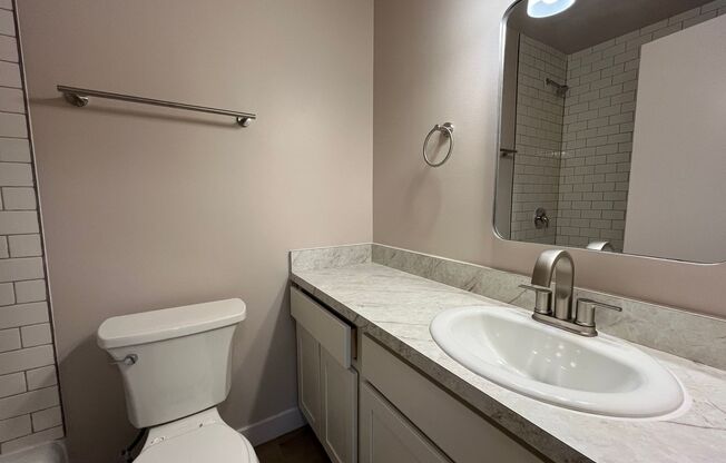 2 beds, 2 baths, $1,495, Unit 120