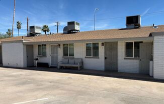 updated 2 bedroom Tempe apartment / 1st month Free move in special