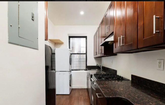 W. 124th St, St Nicholas ave