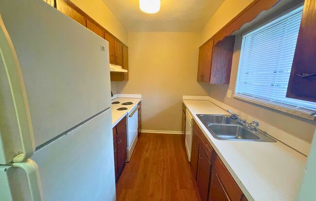 720 W. Centennial Ave.