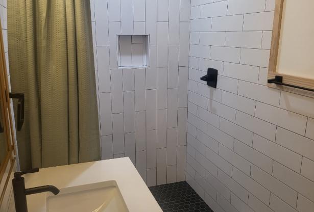 1 bed, 1 bath, 900 sqft, $1,800