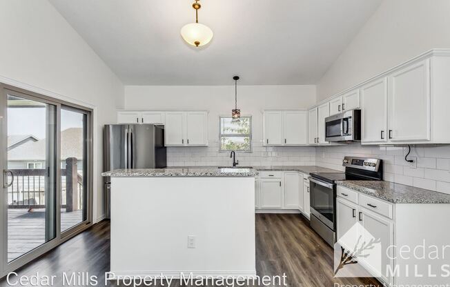 12612 E Willowgreen