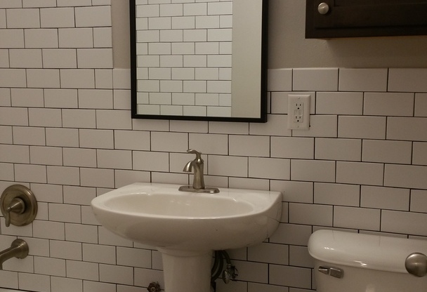1 bed, 1 bath, $1,085, Unit 309