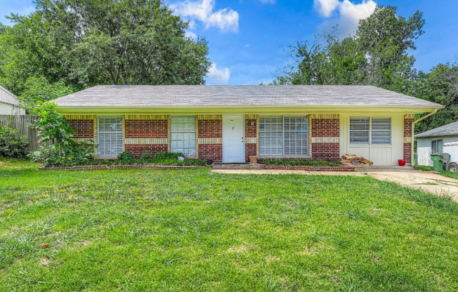 1110 WYCLIFF DR