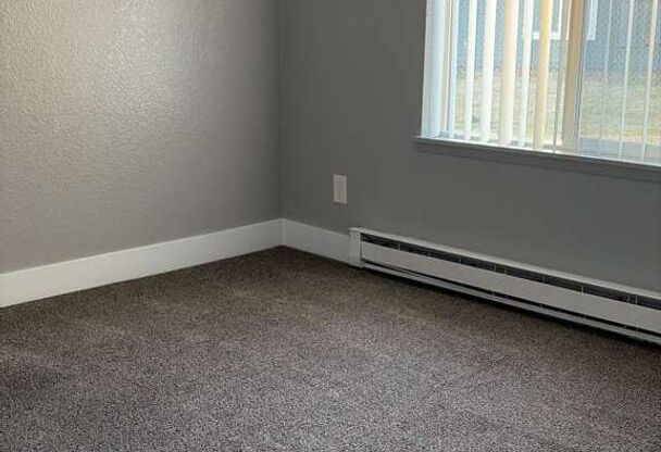 2 beds, 1 bath, 850 sqft, $1,550, Unit 1107 M8