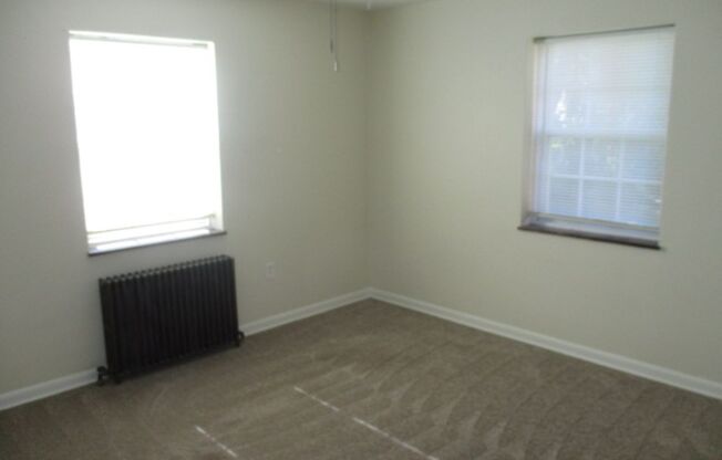 1 bed, 1 bath, 510 sqft, $910, Unit B06