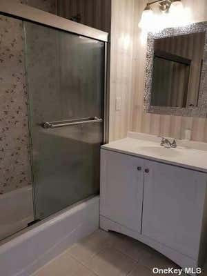 1 bed, 1 bath, 650 sqft, $2,200, Unit 2B