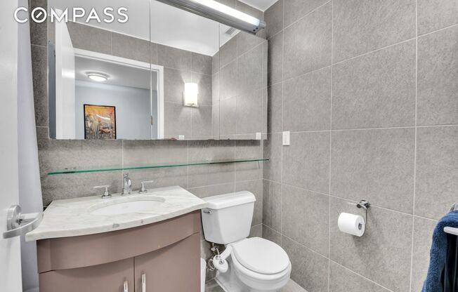 1 bed, 1 bath, 642 sqft, $3,700, Unit 14D