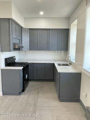 3 beds, 1 bath, 1,512 sqft, $3,000