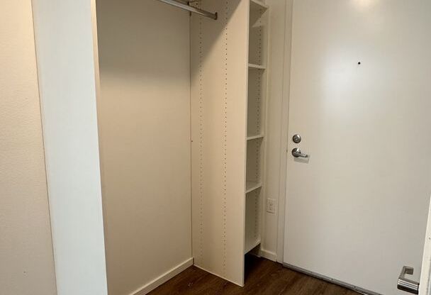 Studio, 1 bath, 175 sqft, $1,250, Unit 3401