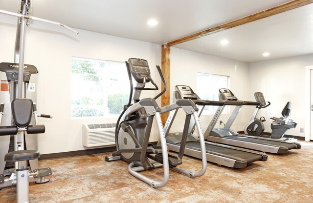 Resident Fitness Center at The Davenport; Sacramento Apartments For Rent