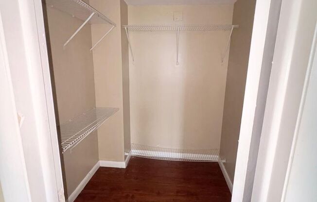 2 beds, 2 baths, $1,650, Unit APARTMENT 4609