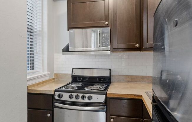 Studio, 1 bath, 260 sqft, $725, Unit 607