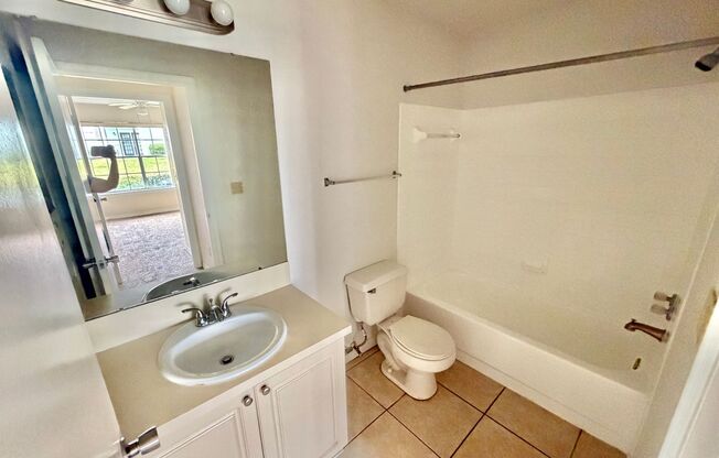 1 bed, 1 bath, $1,195, Unit r2550n5105