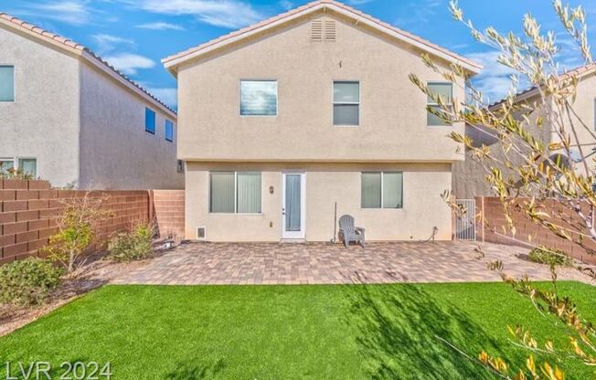 4 Bedroom For Rent! Near Durango Station