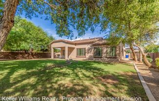 4740 E Peach Tree DR