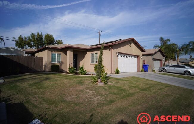 Great East Bakersfield Property!