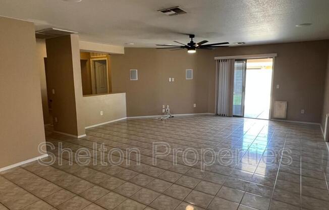 15608 W ACAPULCO LN