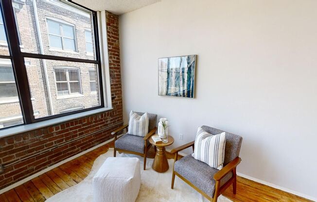 Studio, 1 bath, 806 sqft, $1,350, Unit 206