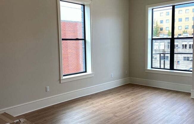 Studio, 1 bath, $1,200