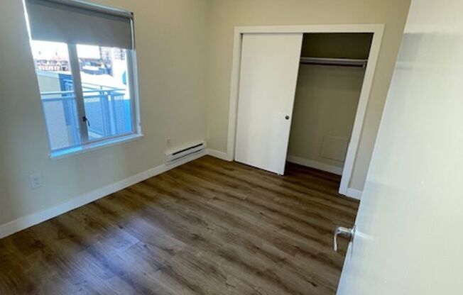 2 beds, 1 bath, 760 sqft, $2,845, Unit 704