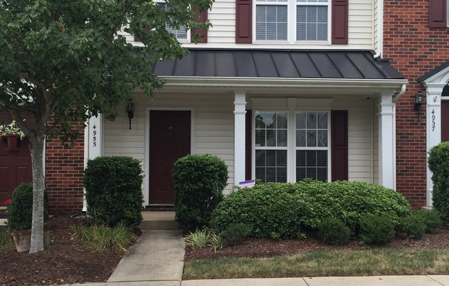COMING SOON! Farmington Ridge Living at Its Best – Modern Comfort with Landscaping & Water Included!