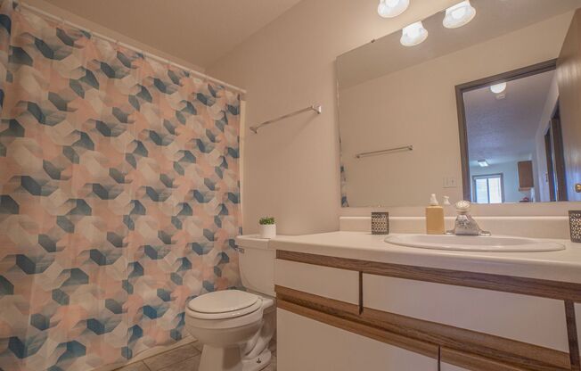 2 beds, 1 bath, 840 sqft, $895, Unit 1440-312