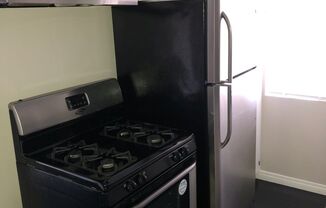 1 bed, 1 bath, $2,095, Unit 1