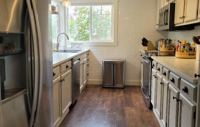 Madrona Point Waterfront Home!