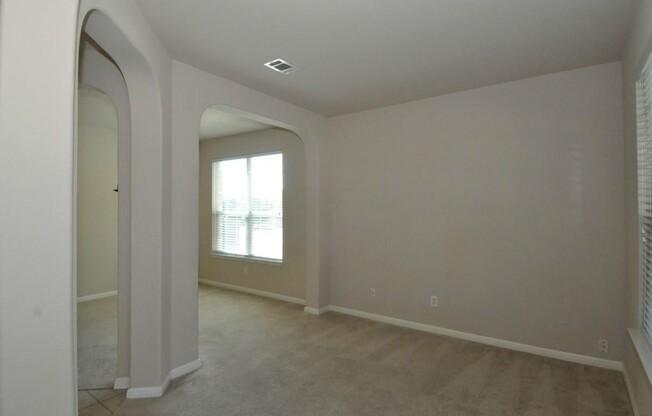 Beautiful Lakeline Ranch home!