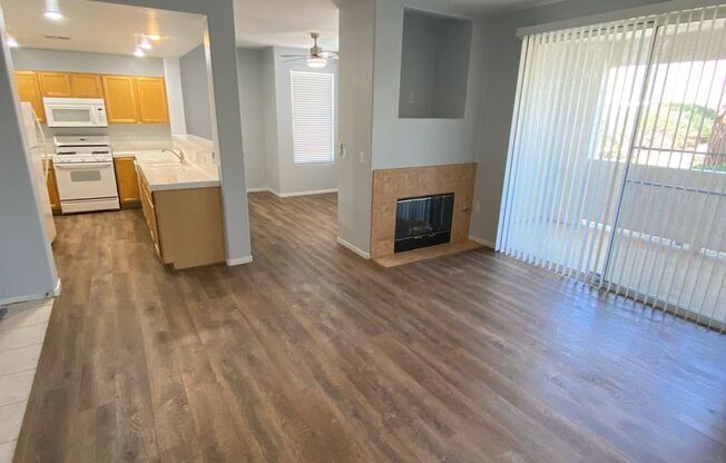 3 beds, 2 baths, $1,875, Unit # 1313