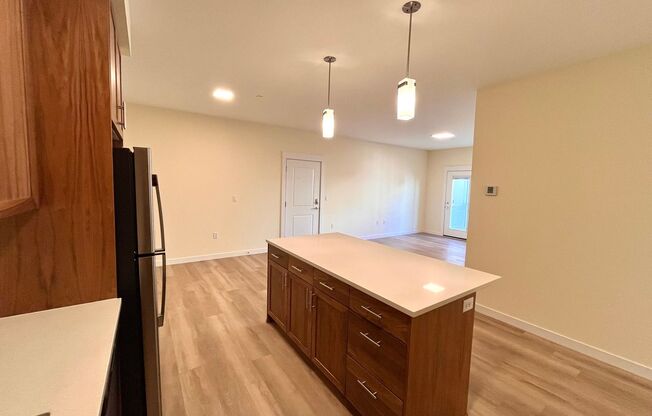 2 beds, 1 bath, $1,875, Unit E104
