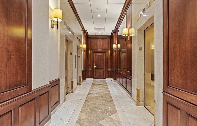 1 bed, 1 bath, 650 sqft, $2,725, Unit 17B