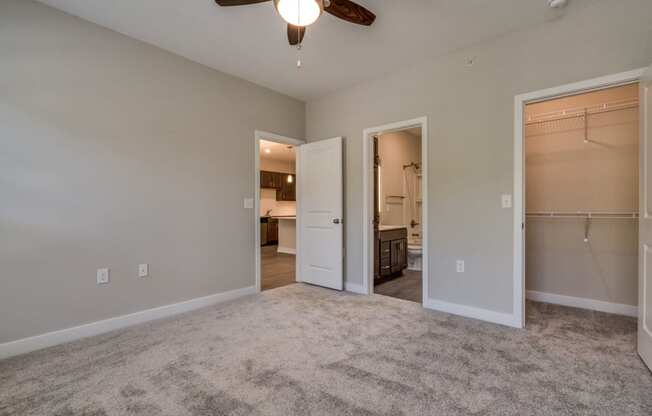 Bedroom (Premier Floor Plan) at Emerald Creek Apartments, Greenville