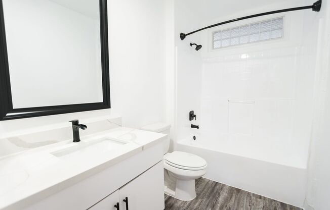 2 beds, 2 baths, 1,069 sqft, $3,098, Unit 313