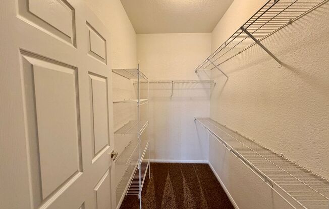 2 beds, 2 baths, $1,525, Unit # 515