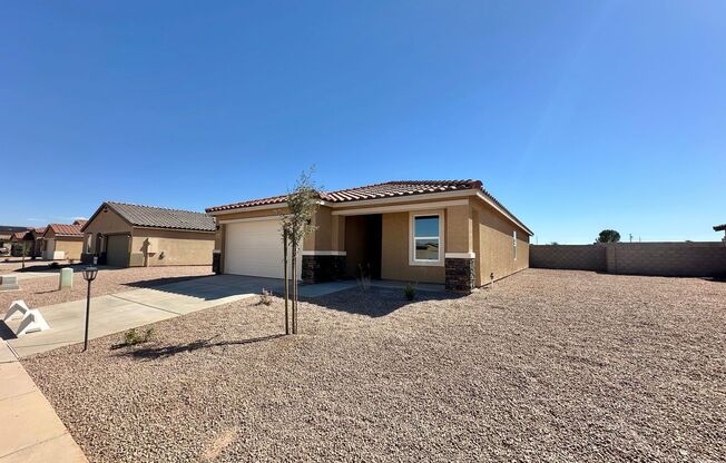 Beautiful New 2024 Construction 3 Bedroom Home in Cheyenne Meadows!