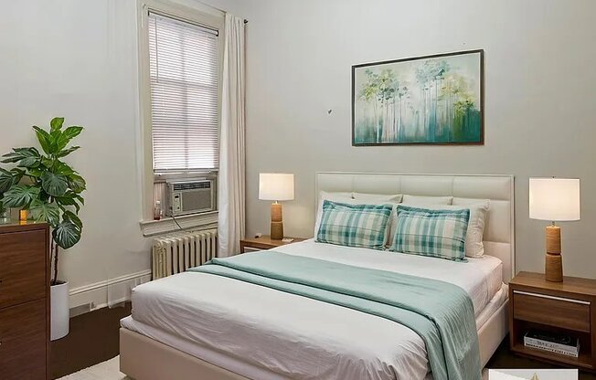 16 TODD PL