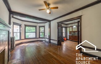 2426 N Sawyer Ave