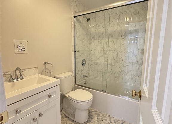 393 West Broadway St 4