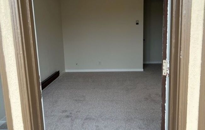 1 bed, 1 bath, 650 sqft, $1,995, Unit 23